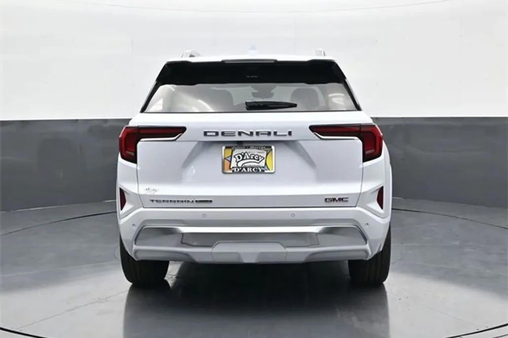 2026 Gmc Terrain Denali photo 1