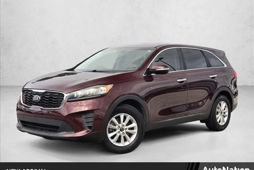 2019 Kia Sorento LX photo 1