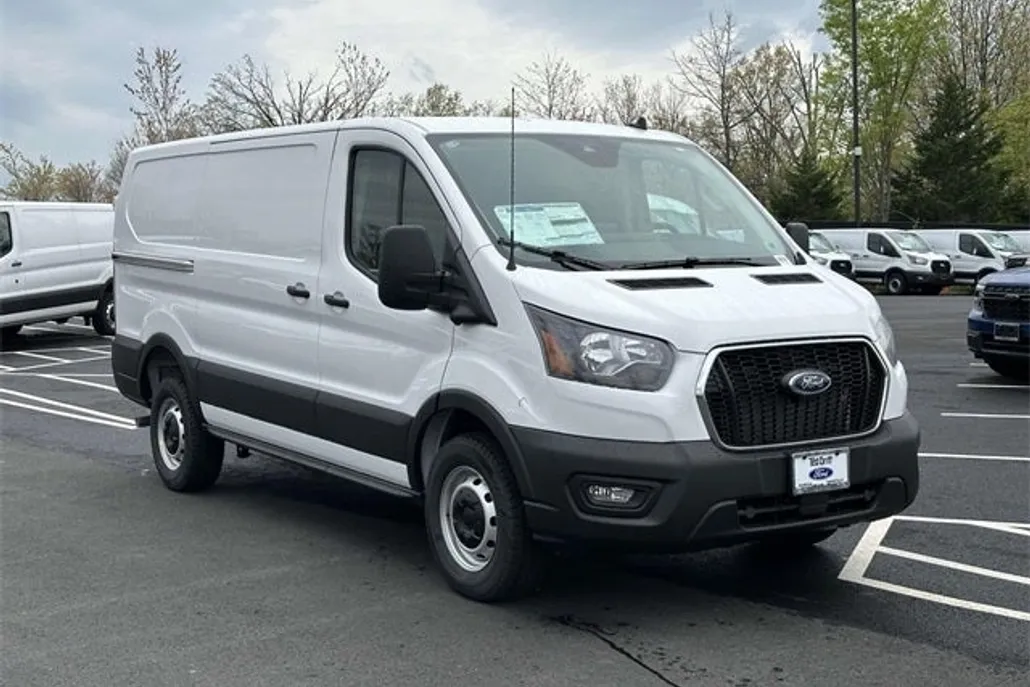 2025 Ford Transit photo 1