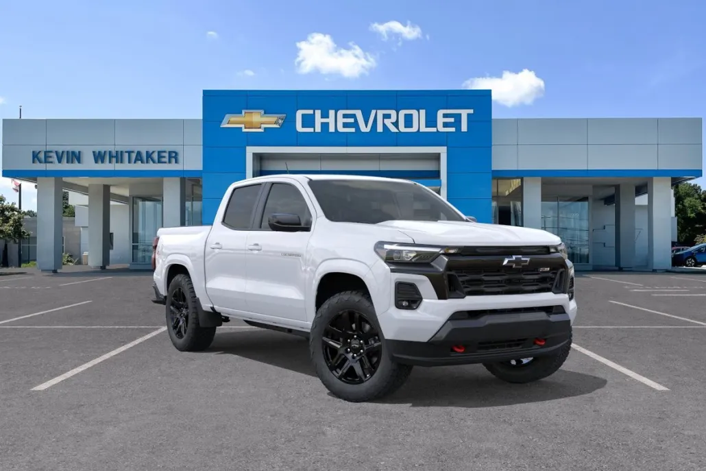 2025 Chevrolet Colorado Z71 photo 1