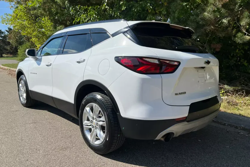 2020 Chevrolet Blazer 2LT photo 1