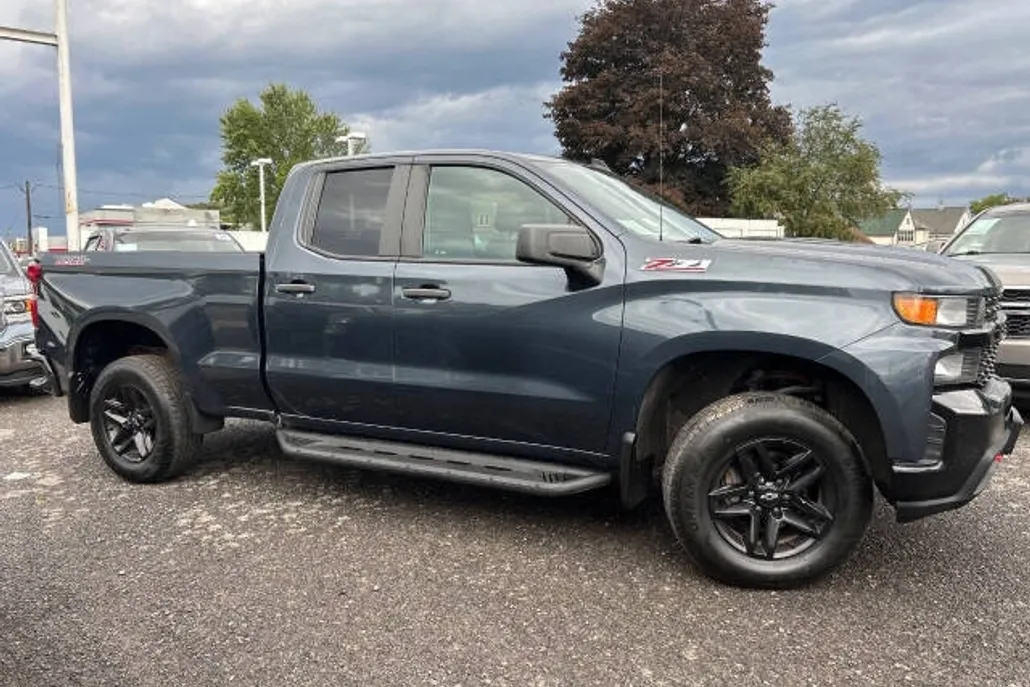 2019 Chevrolet Silverado 1500 Custom Trail Boss photo 1