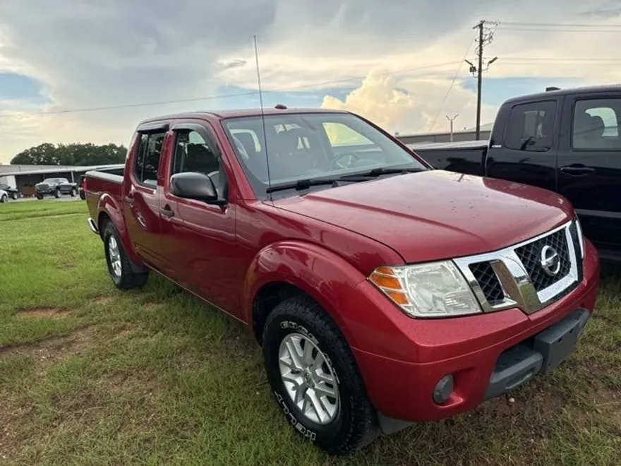 2018 Nissan Frontier SV photo 1