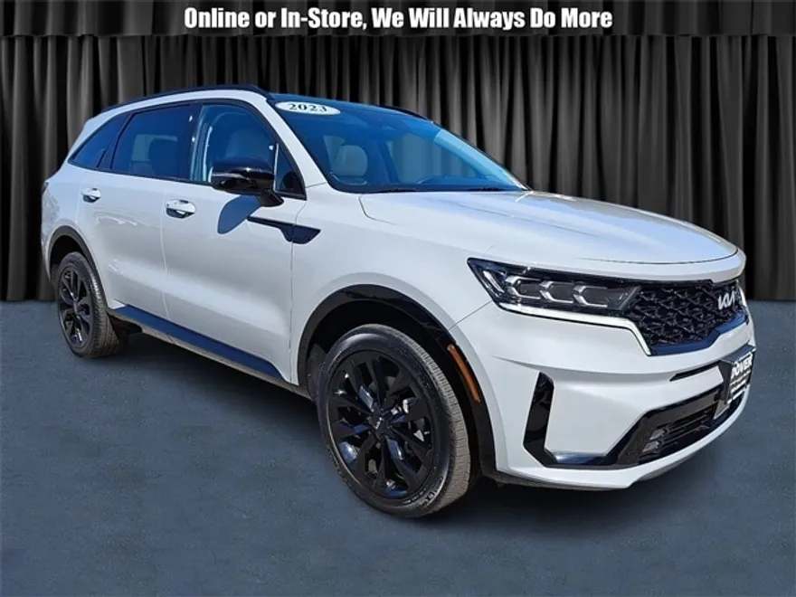 2023 Kia Sorento SX photo 1