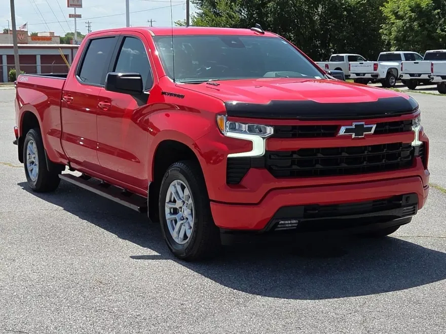 2022 Chevrolet Silverado 1500 RST photo 1