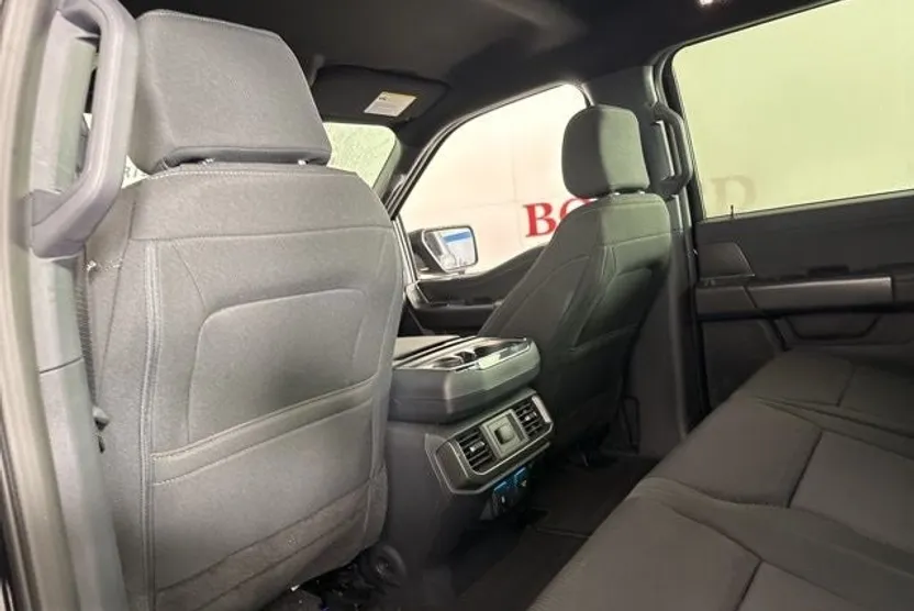 2024 Ford F-150 XLT photo 1
