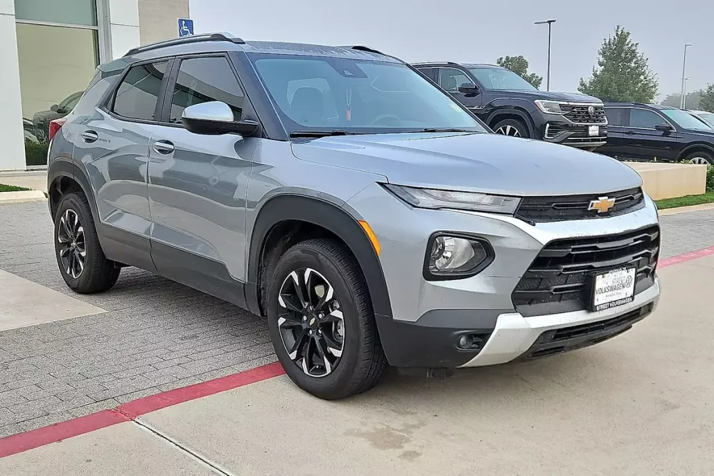 2023 Chevrolet Trailblazer LT photo 1