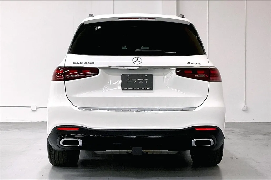 2024 Mercedes Benz GLS 450 4MATIC photo 1