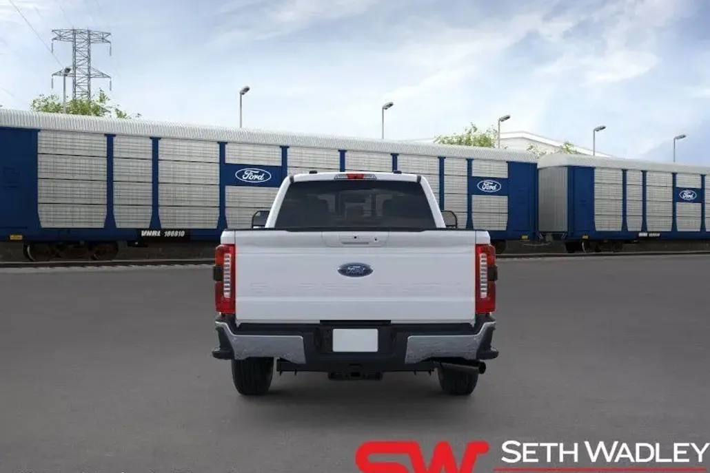 2026 Ford F-350 photo 1