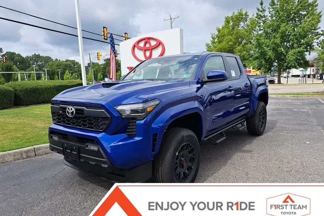 2025 Toyota Tacoma TRD Sport Double Cab photo 1