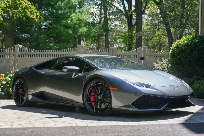 2015 Lamborghini Huracan Coupe photo 1