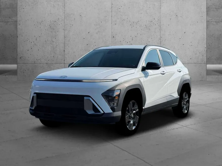 2026 Hyundai Kona SEL photo 1