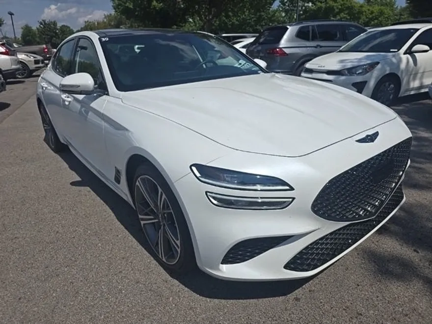 2025 Genesis G70 2.5T photo 1