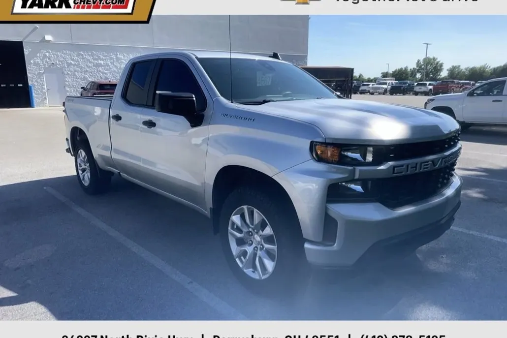 2021 Chevrolet Silverado 1500 Custom photo 1