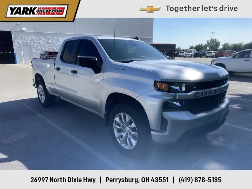 2021 Chevrolet Silverado 1500 Custom photo 1