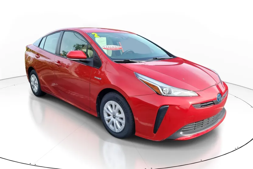 2022 Toyota Prius L Eco photo 1