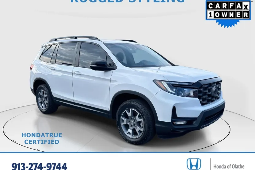 2023 Honda Passport TrailSport photo 1