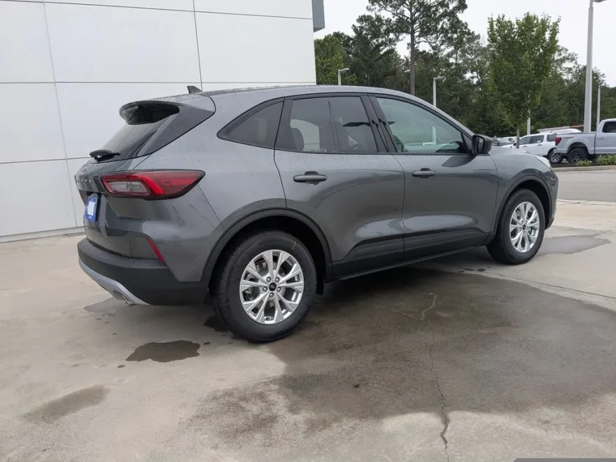 2025 Ford Escape Active photo 1