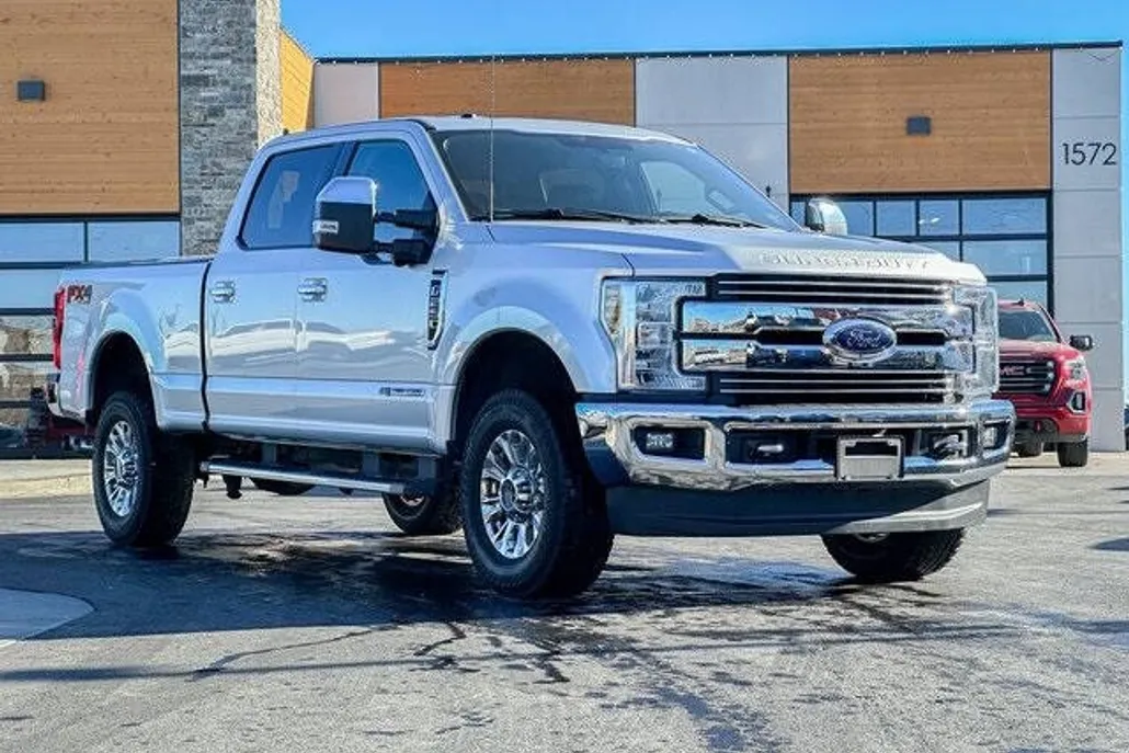 2018 Ford F-250 Lariat photo 1