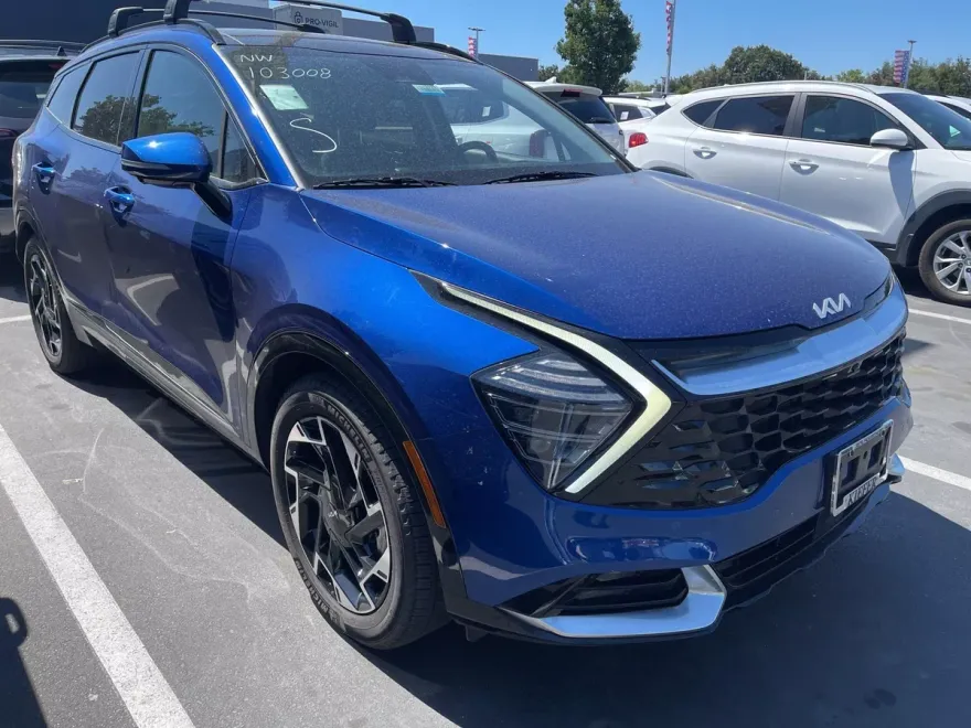 2024 Kia Sportage photo 1
