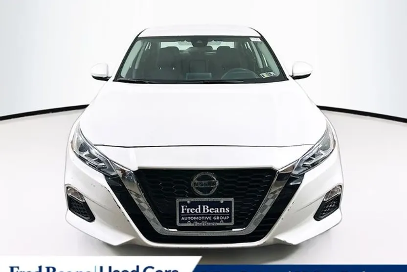 2022 Nissan Altima 2.5 SV photo 1
