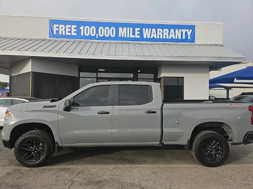 2024 Chevrolet Silverado 1500 LT Trail Boss photo 1