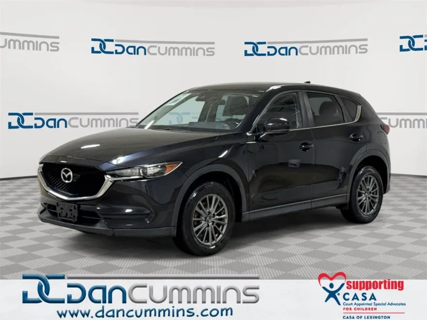 2017 Mazda CX-5 Touring photo 1