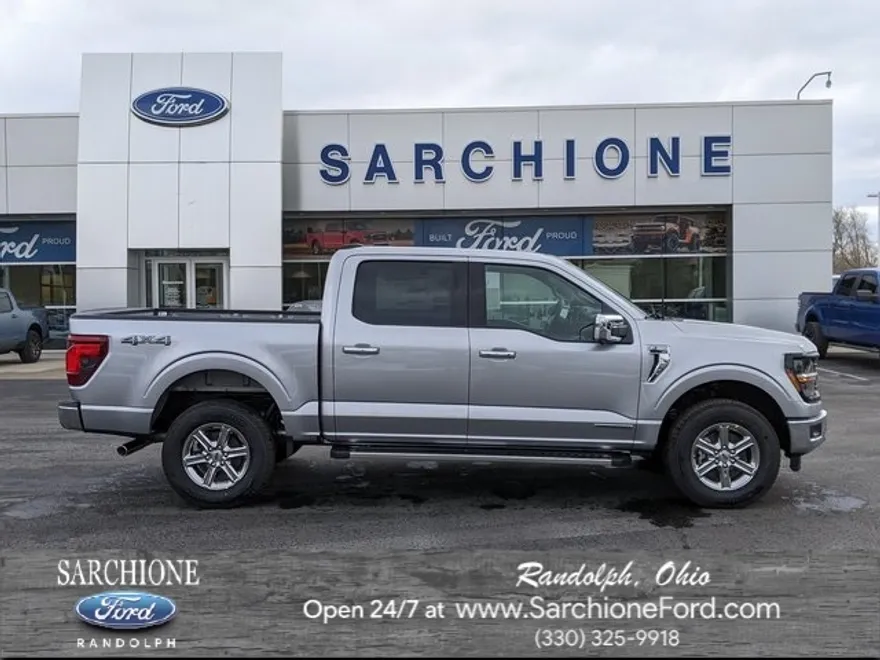 2025 Ford F-150 XLT photo 1