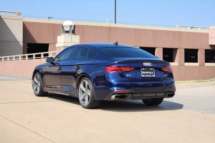 2020 Audi A5 Quattro Prestige photo 1