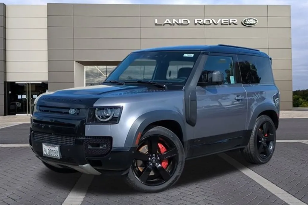 2023 Land Rover Defender X photo 1