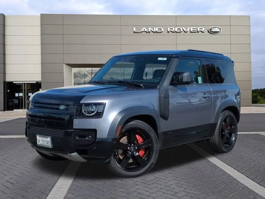 2023 Land Rover Defender X photo 1