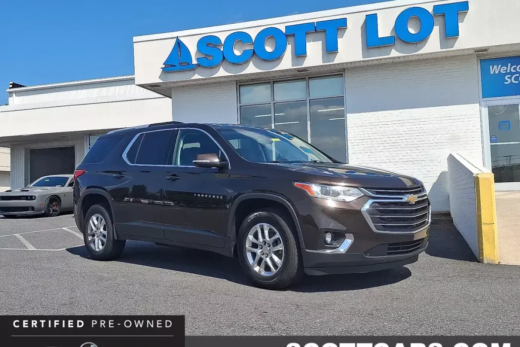 2018 Chevrolet Traverse Cloth 1LT photo 1