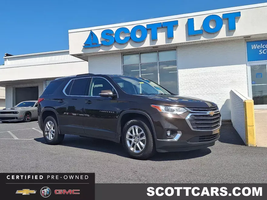 2018 Chevrolet Traverse Cloth 1LT photo 1