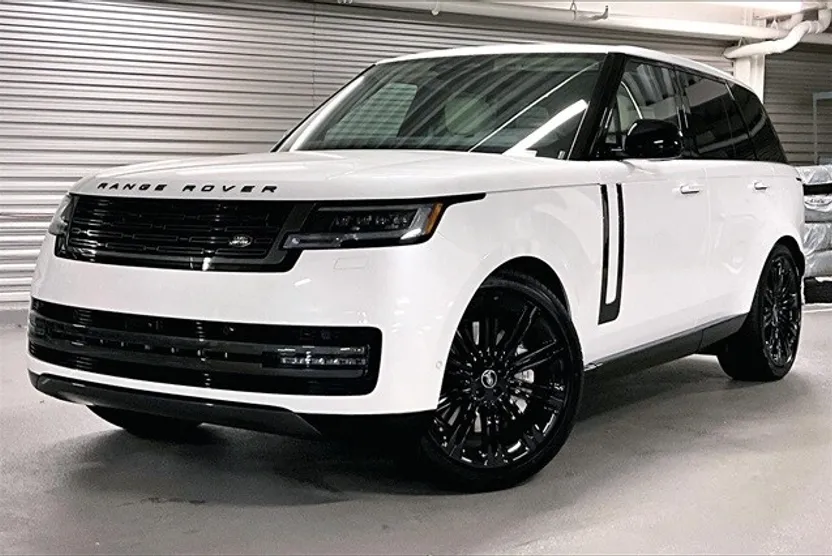 2025 Land Rover Range Rover SE photo 1