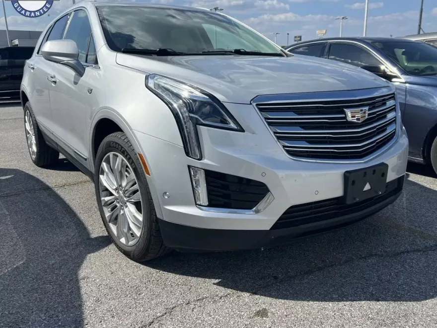 2017 Cadillac XT5 Premium Luxury photo 1