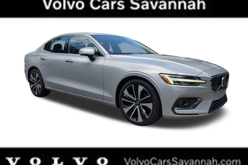 2023 Volvo S60 Ultimate photo 1
