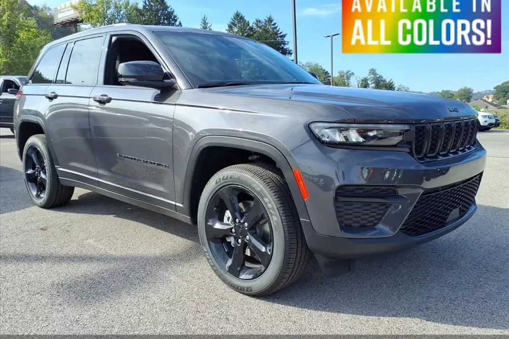 2025 Jeep Grand Cherokee Altitude photo 1