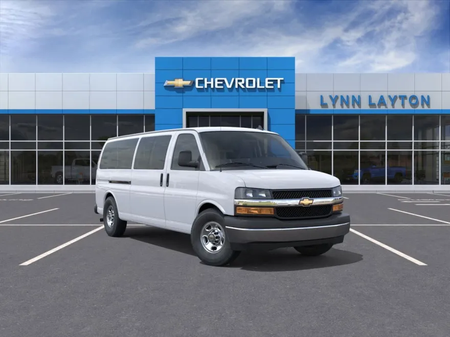2025 Chevrolet Express Passenger 3500 photo 1