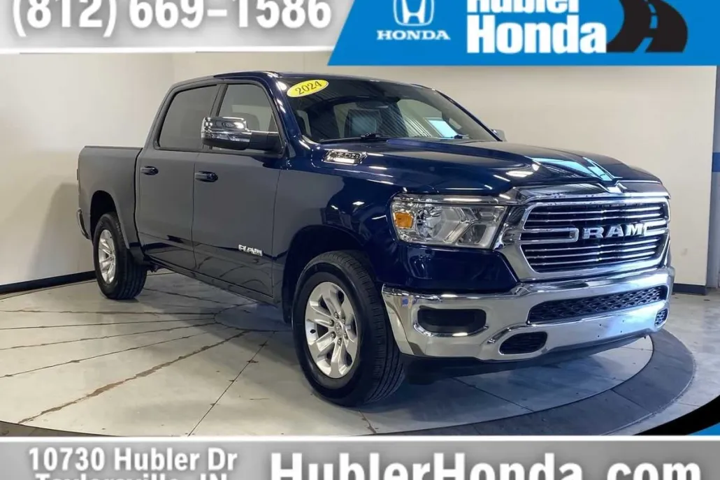 2024 Ram 1500 Laramie photo 1