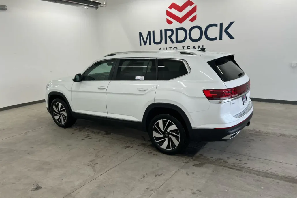 2026 Volkswagen Atlas SEL photo 1