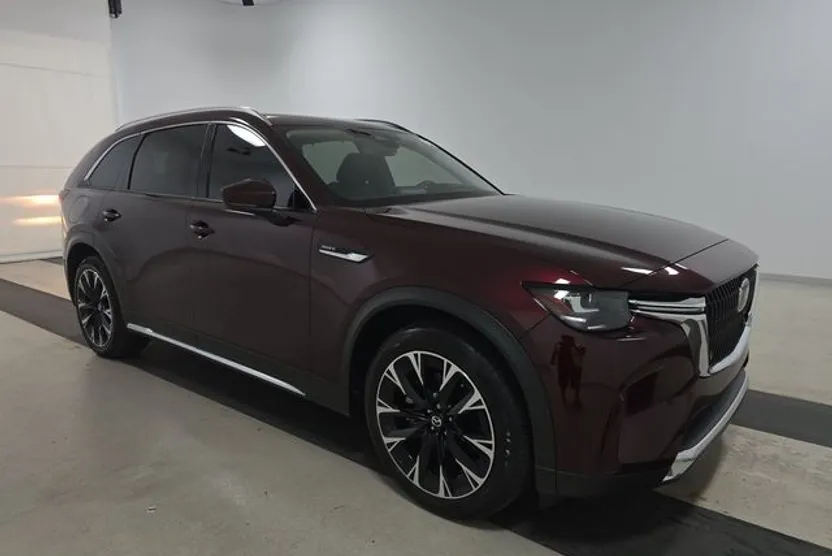 2024 Mazda CX-90 Premium photo 1
