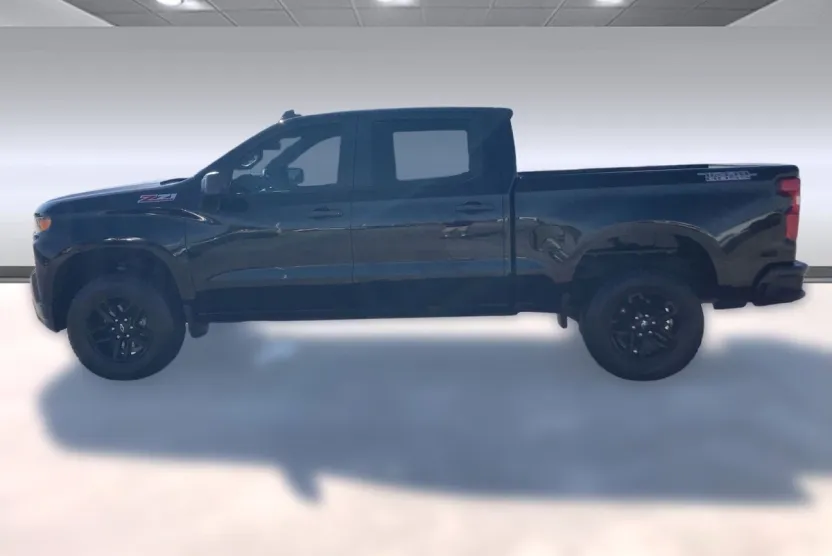 2021 Chevrolet Silverado 1500 Custom Trail Boss photo 1