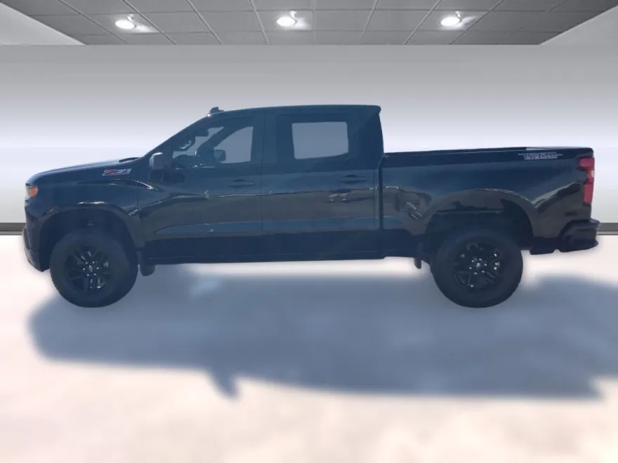 2021 Chevrolet Silverado 1500 Custom Trail Boss photo 1