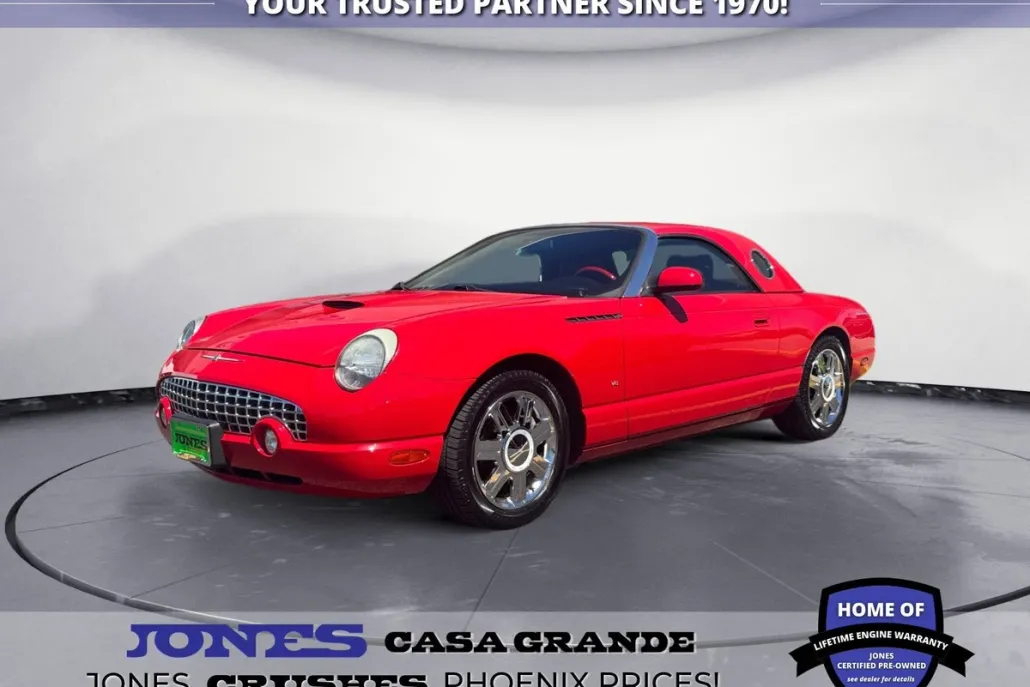 2004 Ford Thunderbird Deluxe photo 1