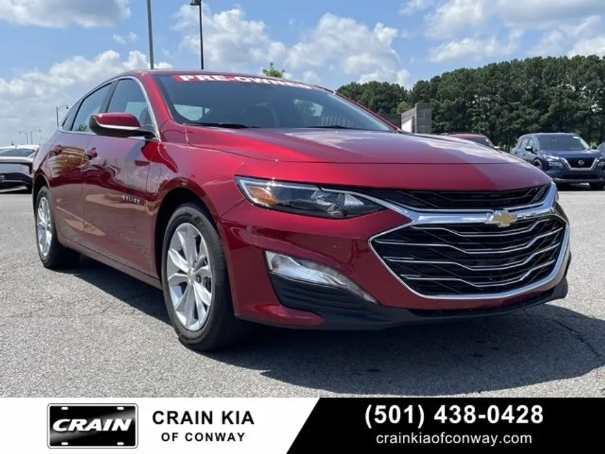 2025 Chevrolet Malibu 1LT photo 1