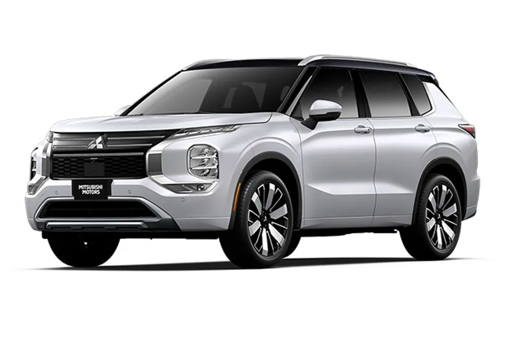 2025 Mitsubishi Outlander SEL photo 1