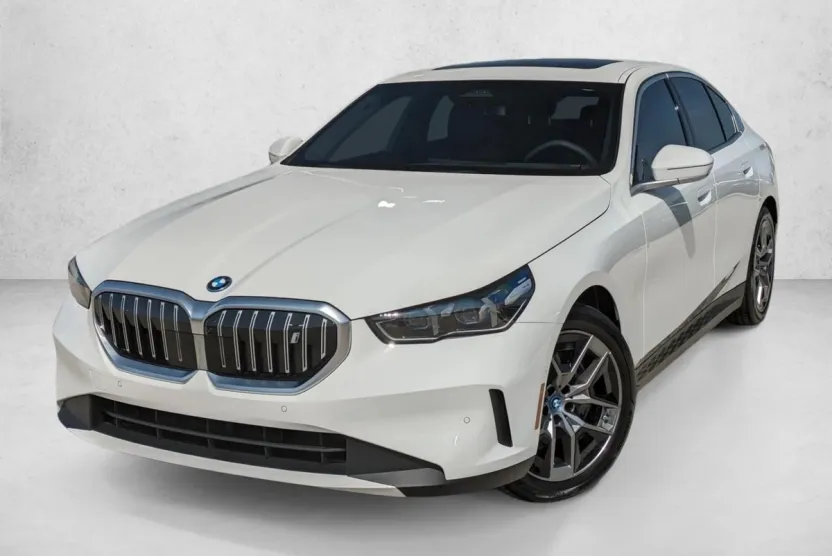2025 Bmw i5 xDrive40 photo 1