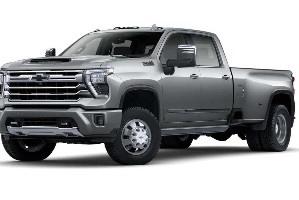 2025 Chevrolet Silverado 3500HD High Country photo 1