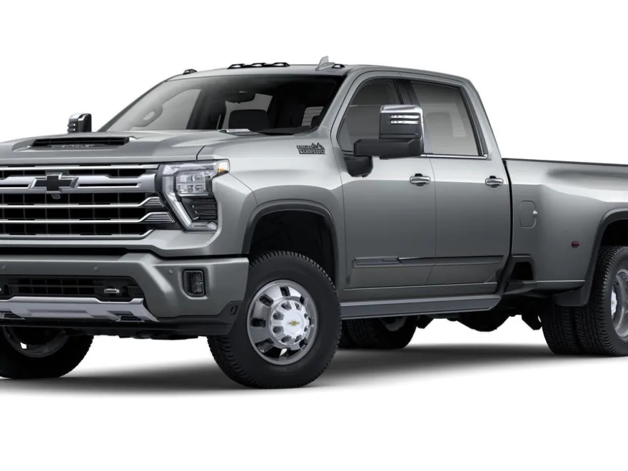 2025 Chevrolet Silverado 3500HD High Country photo 1