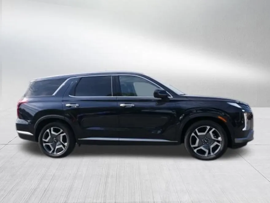 2024 Hyundai Palisade SEL photo 1